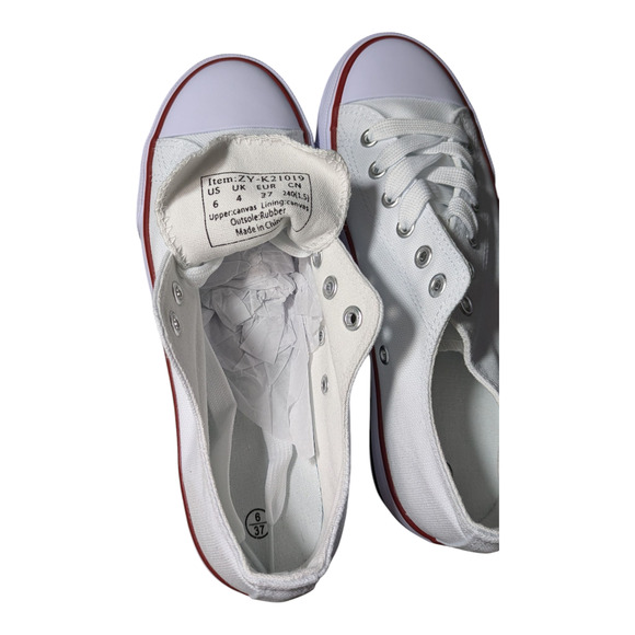 Women's Canvas Shoes - Size 6 - White and Red - Rounded Toe Anti Slip Brand New - Picture 5 of 8